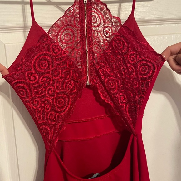 Red eclipse mini dress - Picture 2 of 8